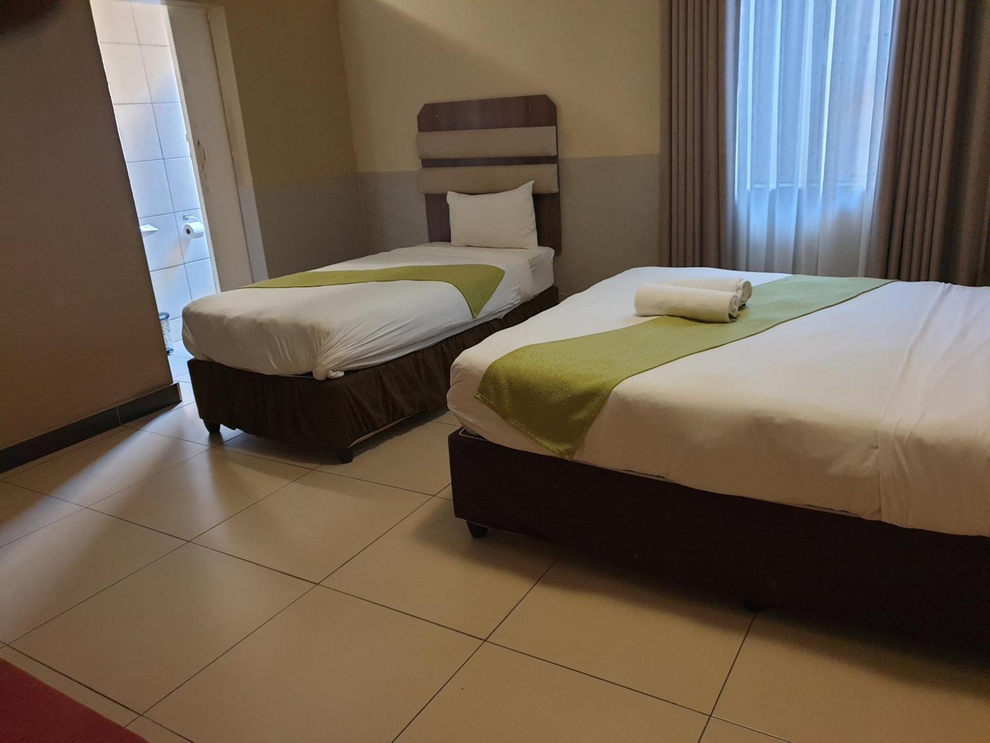 Cube Hotel Дурбан Экстерьер фото